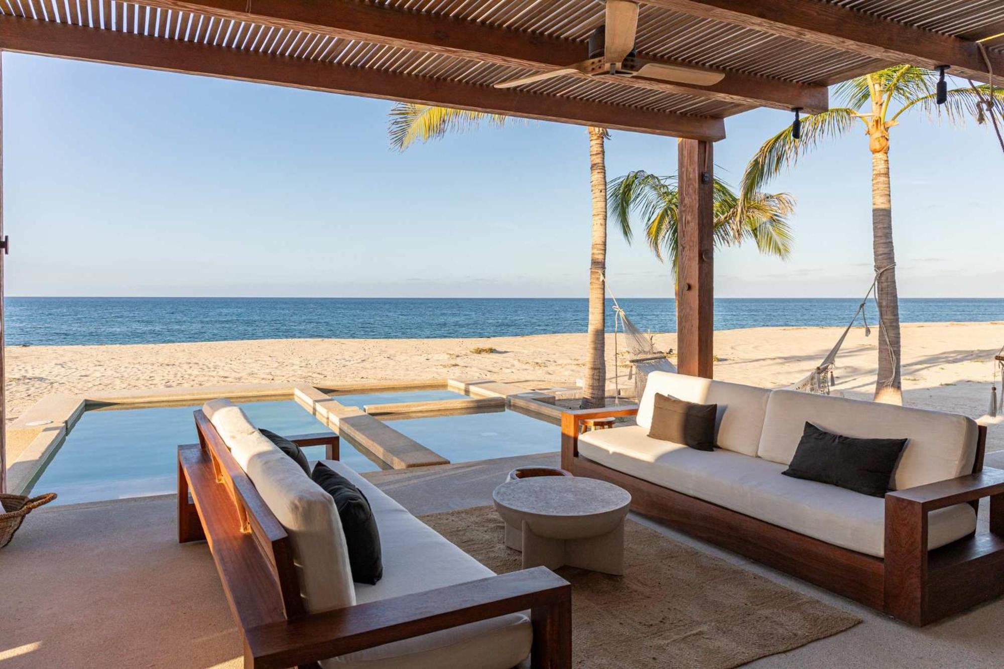 Secluded Luxury Beachfront Villa In La Ribera La Laguna  Exterior photo